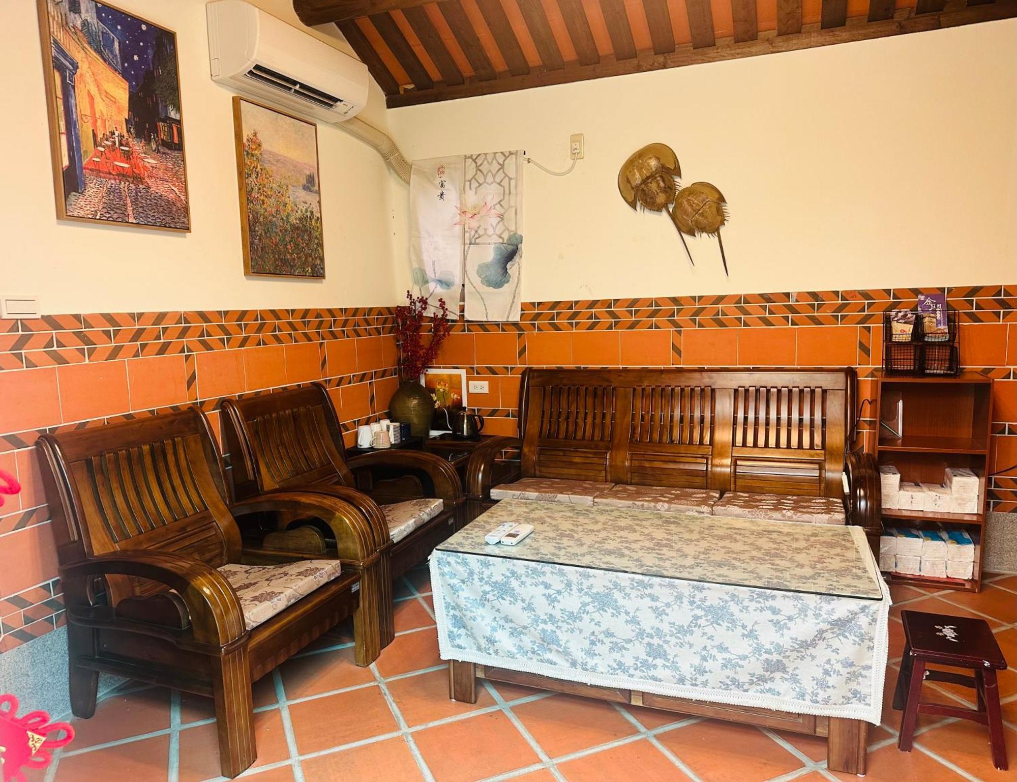 Xinqin B&B - City Area Jincheng Eksteriør billede